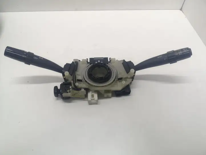 Lexus GS 300 350 430  (2000 - 2004)  8924530030 Комплект ручек