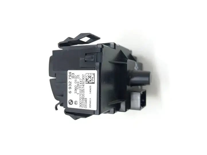 BMW 1 E81 E87 (2004 - 2011) 6932794 Включатель фонарей — фото 3