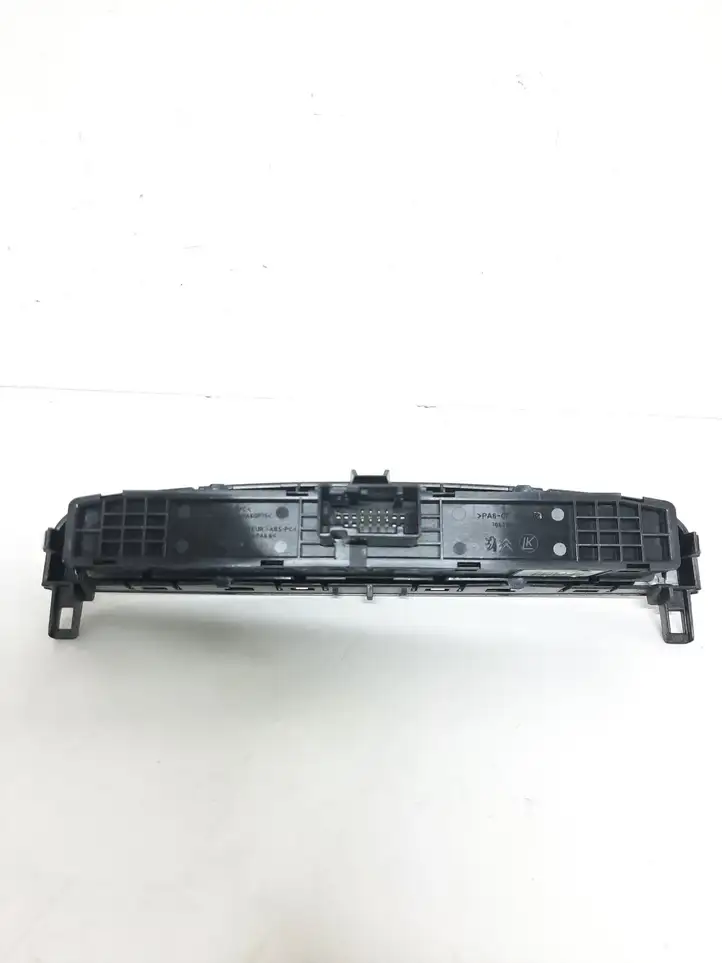 Peugeot 308 (2007 - 2013) 9659417177 Включатель аварийных фонарей — фото 4