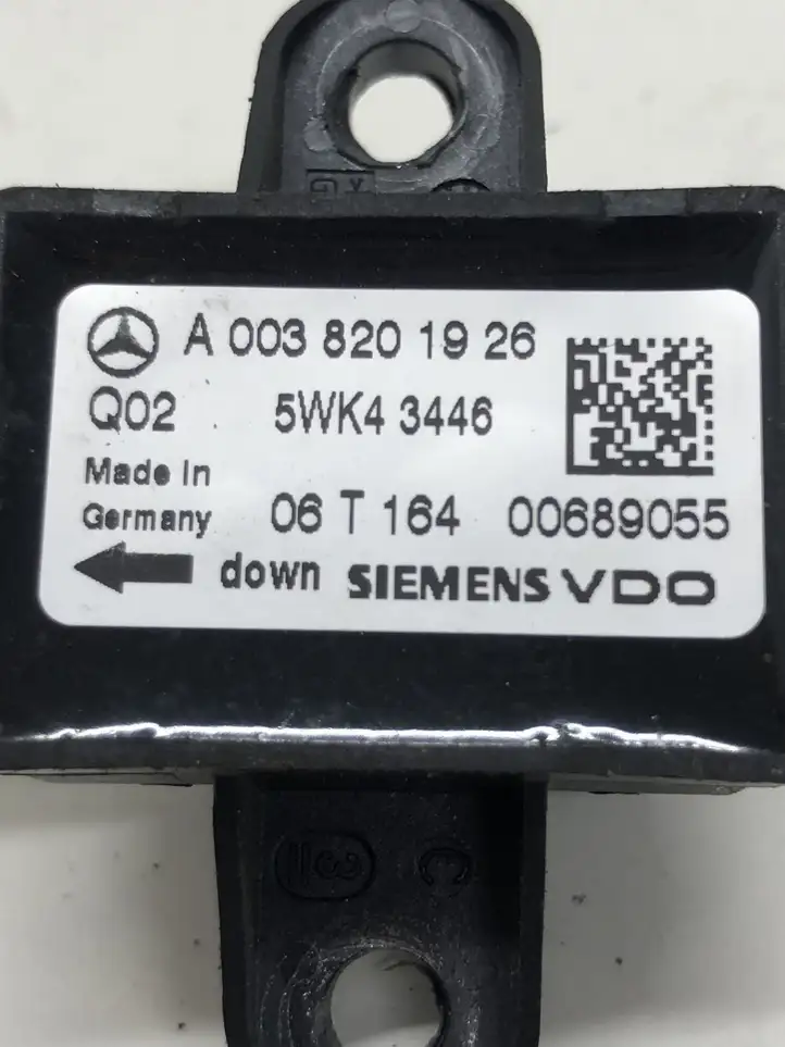 Mercedes-Benz ML W164 (2005 - 2011) A0038201926 Датчик удара SRS — фото 4