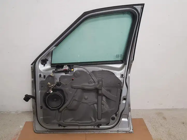 Ford S-MAX (2006 - 2010) Дверь — фото 4