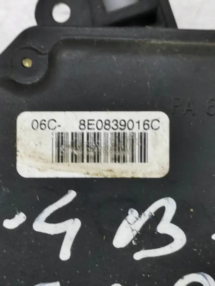 Audi A4 S4 B6 8E 8H (2000 - 2006) 8E0839016C Замок задней двери — фото 4