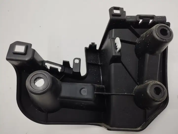 Opel Mokka B (2020 - ) 9835230480 Кронштейн заднего бампера — фото 3
