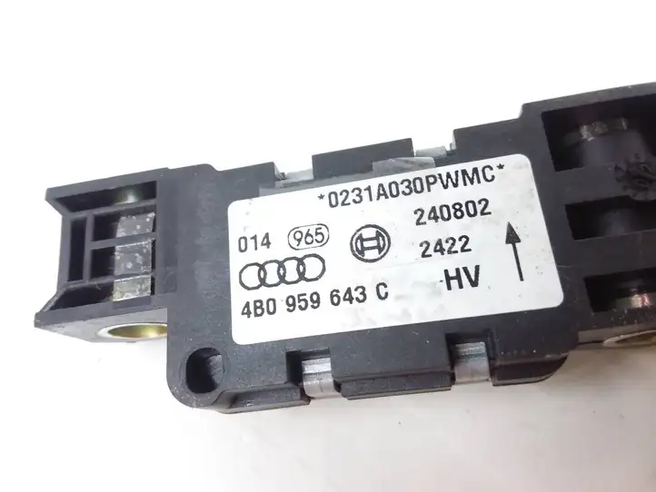 Audi A6 S6 C5 4B (2001 - 2004) 4B0959643C Датчик удара SRS — фото 2