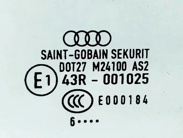 Audi A4 S4 B7 8E 8H (2004 - 2009) 43R001025 Стекло передней двери — фото 3