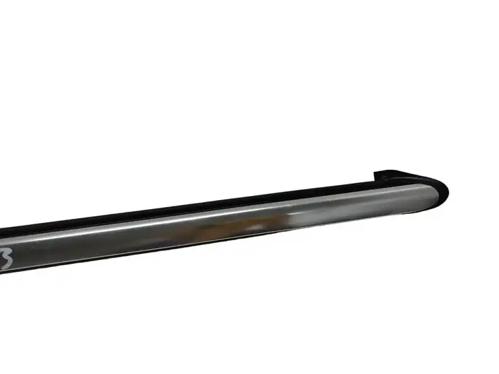 Mercedes-Benz GL X164 (2006 - 2012) 1646908180 Накладка стекла задней двери — фото 2