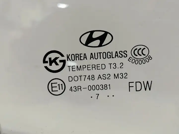 Hyundai i30 (2007 - 2012) 43R000381 Стекло задней двери — фото 5