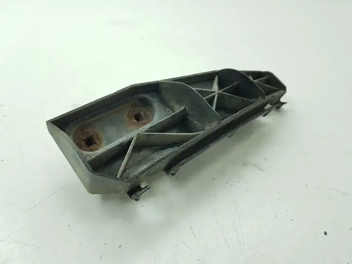 Toyota Corolla Verso AR10 (2004 - 2009) 525630F010 Кронштейн заднего бампера — фото 2