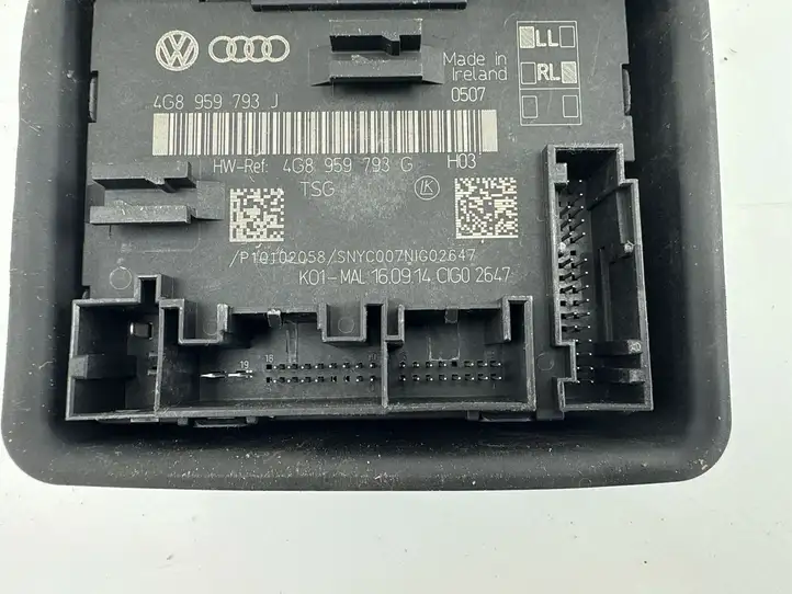 Audi A6 C7 (2014 - 2018) 4G8959793J Блок управления дверью — фото 6