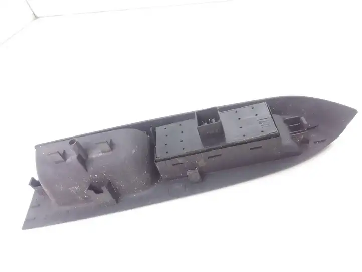 Volkswagen Touran I (2003 - 2010) 1K4959857 Блок кнопок стеклоподъемников — фото 3