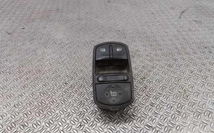 Opel Corsa D (2006 - 2010) 13258521AA Кнопка стеклоподъемников — фото 1