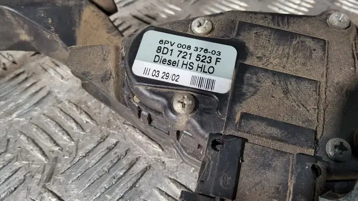 Audi A6 S6 C5 4B (2001 - 2004) 6PV00837603 Педаль акселератора — фото 3