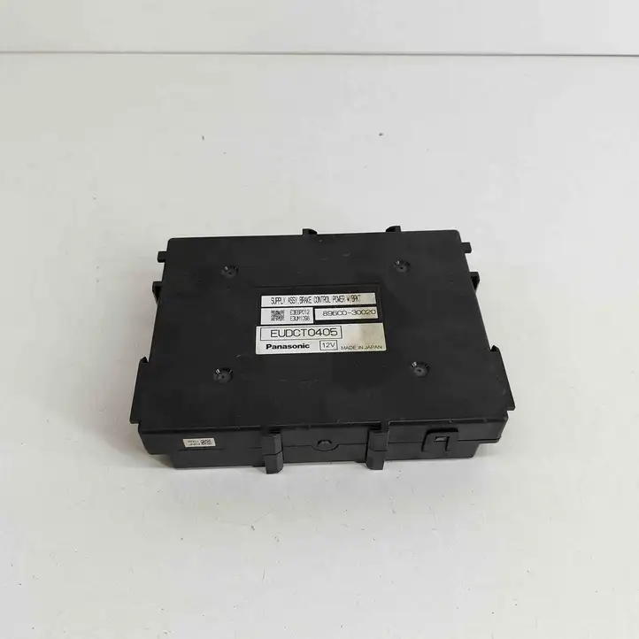 Lexus GS250 300 350 300h 450h (2011 - 2015) 896C030020 Блок управления стояночным тормозом (EPB) — фото 1