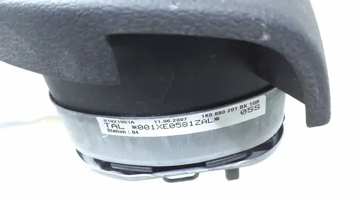 Volkswagen PASSAT B6 (2005 - 2010) 1K0880201BK Подушка безопасности руля — фото 2