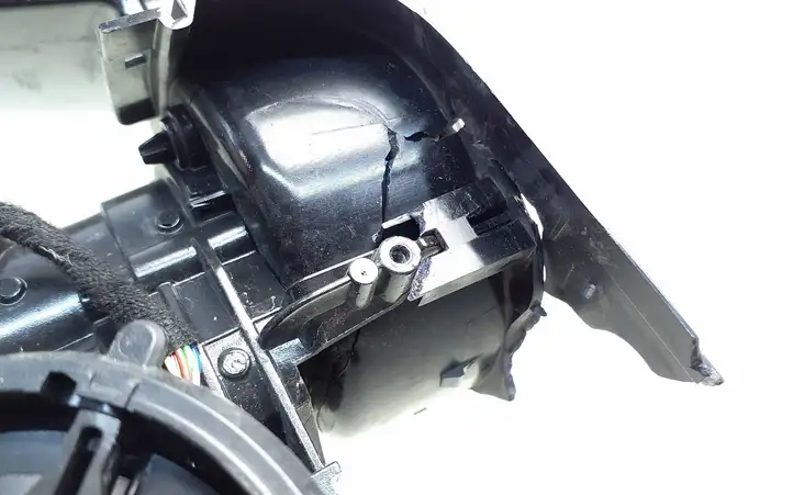 Land Rover Defender (2020 - ) 951440001 Боковое зеркало с электроприводом — фото 4