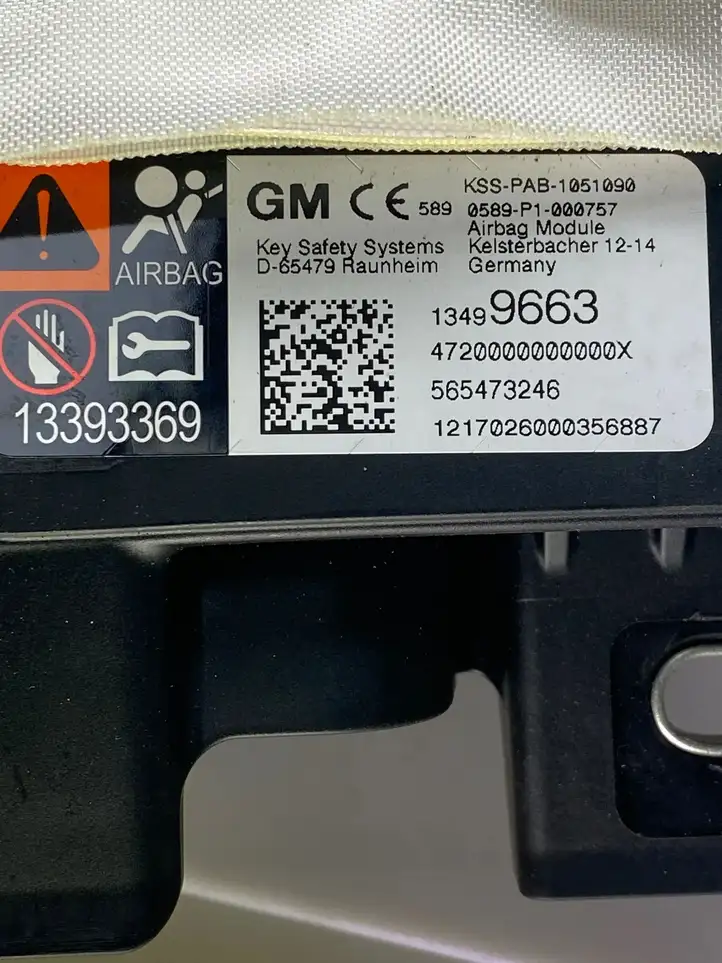 Opel Astra K (2015 - 2020) 13499663 Подушка безопасности пассажира — фото 5