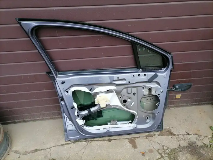 Citroen C4 (2008 - 2011) Дверь — фото 4