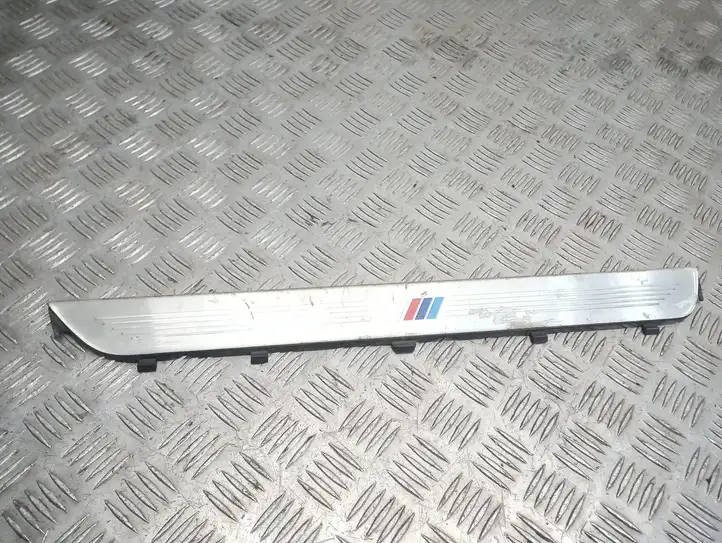 BMW 1 E81 E87 (2004 - 2011) 7906818 Внутренняя отделка переднего порога — фото 1