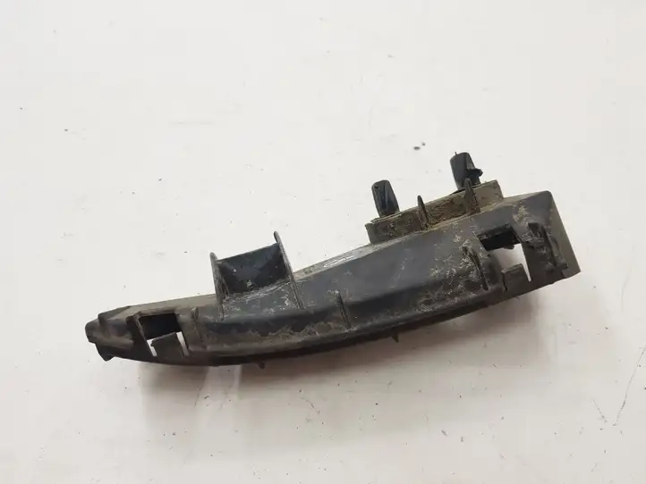 Toyota Corolla Verso AR10 (2004 - 2009) 525630F010 Кронштейн заднего бампера — фото 2