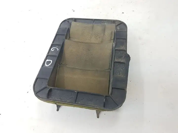 Toyota Corolla Verso AR10 (2004 - 2009) 629400F010 Вентиляционная решетка кузова — фото 2