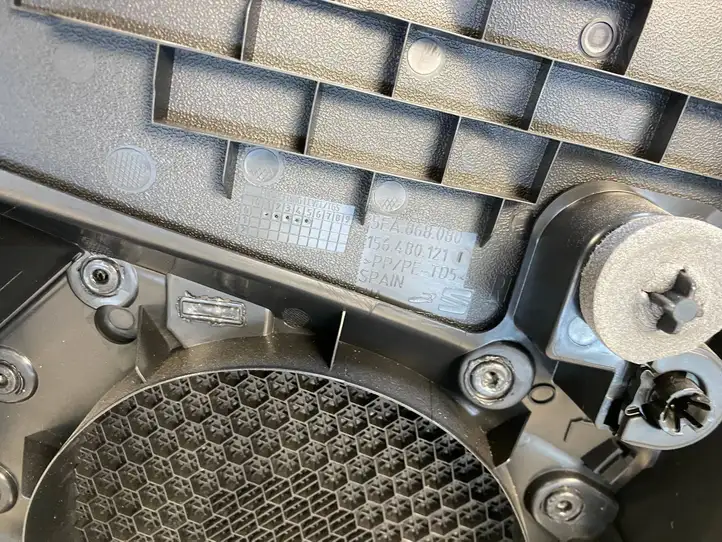 Seat Leon IV (2020 - ) 5FA867131 Обшивка раздвижной двери — фото 21