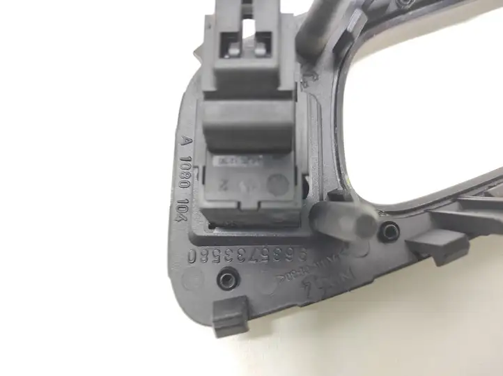 Peugeot 607 (2000 - 2004) 9635733580 Кнопка стеклоподъемников — фото 2