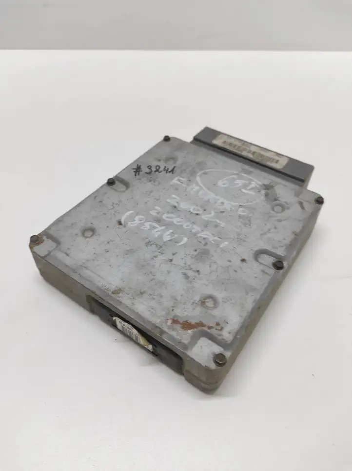 Ford Mondeo Mk III (2000 - 2007) XS4F12A650FAB Блок управления двигателем (ЭБУ) — фото 3