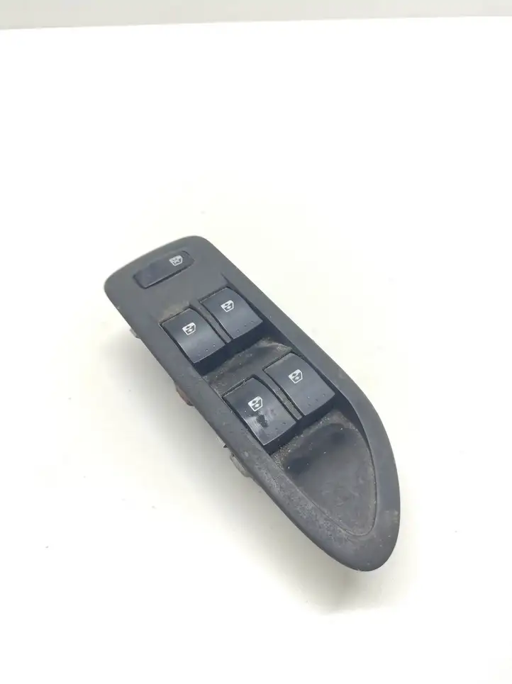 Renault Laguna II (2005 - 2007) 8200397302 Блок кнопок стеклоподъемников — фото 1