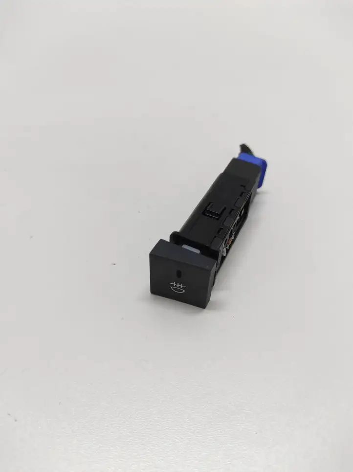 Hyundai Santa Fe (2005 - 2009) 621W05010 Кнопка обогрева стекла — фото 1