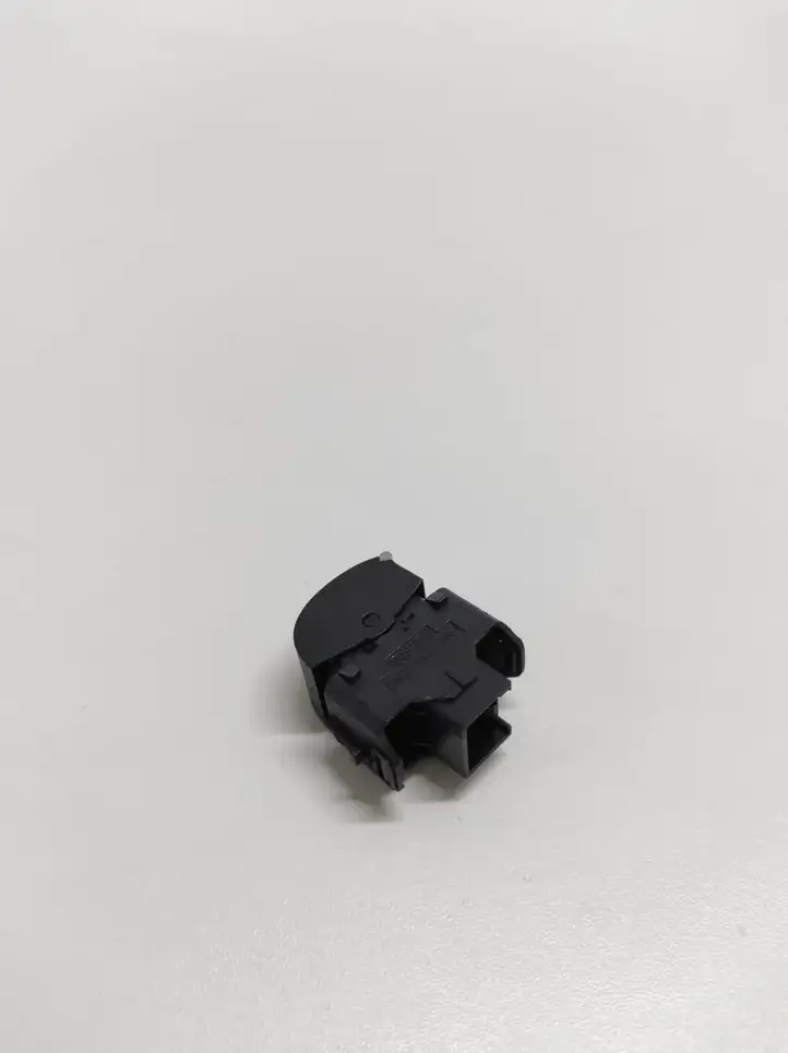 Ford Focus (2011 - 2015) 10091844 Кнопка стеклоподъемников — фото 3