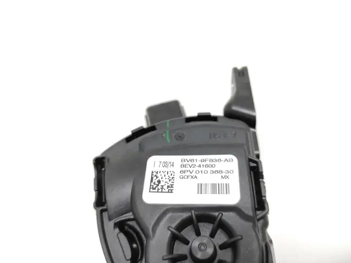 Ford Focus (2011 - 2015) BV619F836AB Педаль акселератора — фото 2