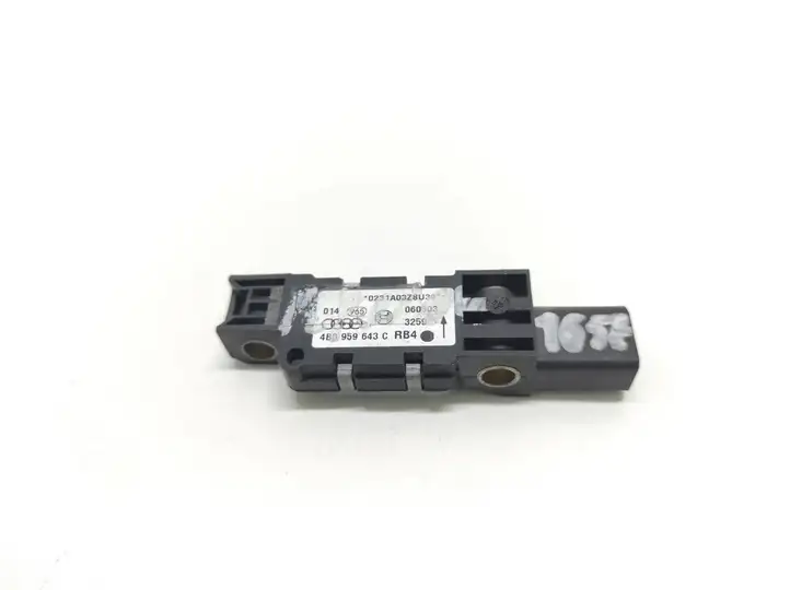 Audi A4 S4 B6 8E 8H (2000 - 2006) 4B0959643C Датчик удара SRS — фото 1