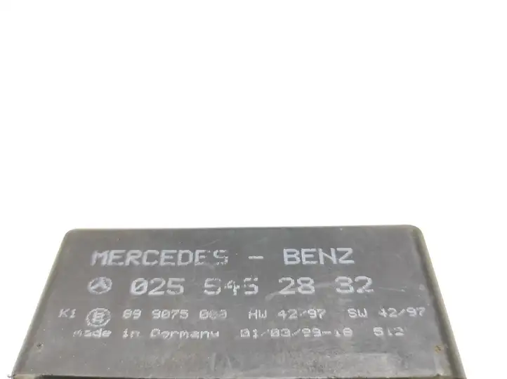 Mercedes-Benz A W168 (1997 - 2004) 0255452832 Реле накала свечей — фото 2