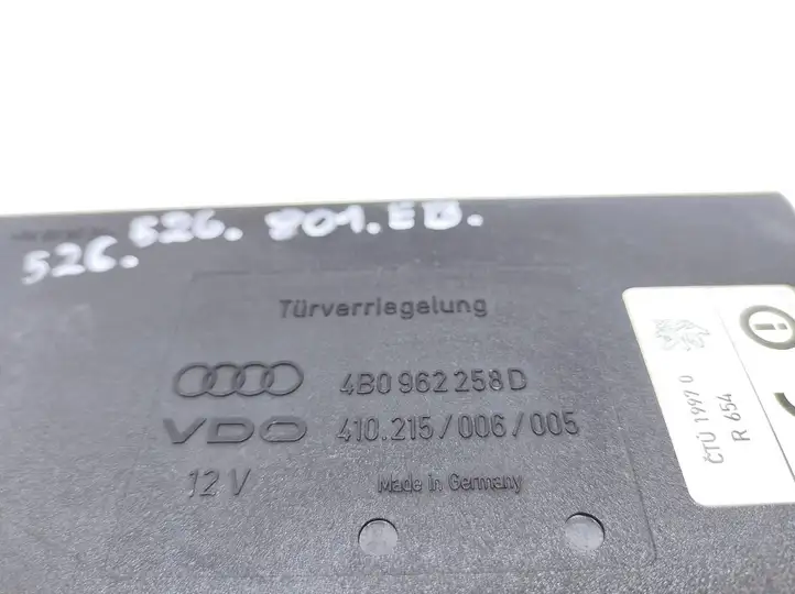 Audi A6 S6 C5 4B (2001 - 2004) 4B0962258D Модуль комфорта — фото 4
