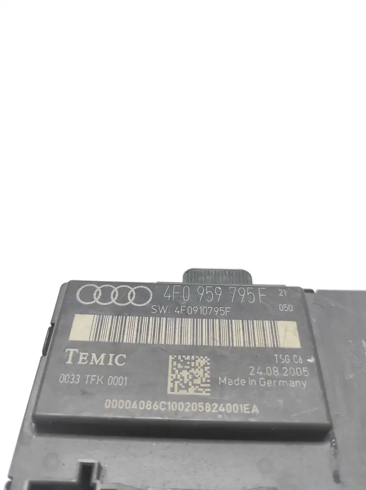 Audi A6 S6 C5 4B (2001 - 2004) 4F0959795F Блок управления дверью — фото 4