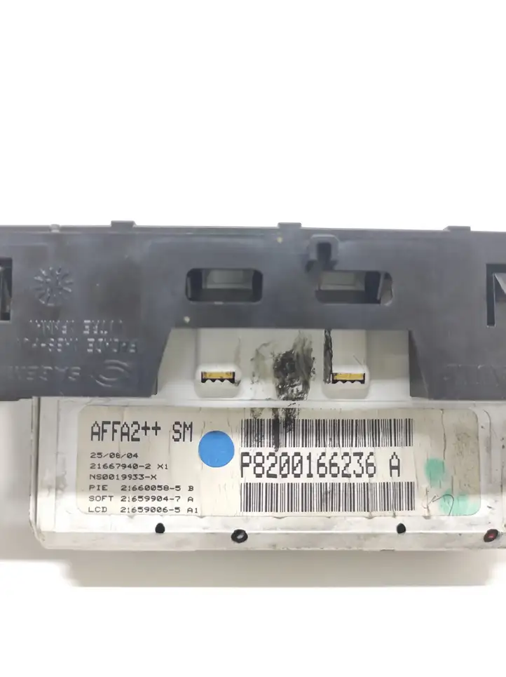 Renault Vel Satis (2002 - 2005)  P8200166236A Экран/ дисплей / маленький экран