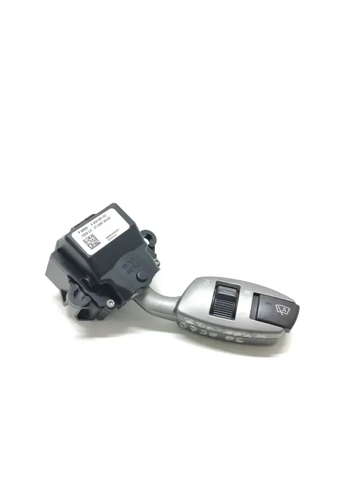 BMW 7 E65 E66 (2001 - 2008) 695998702 Переключатель стеклоочистителей — фото 1