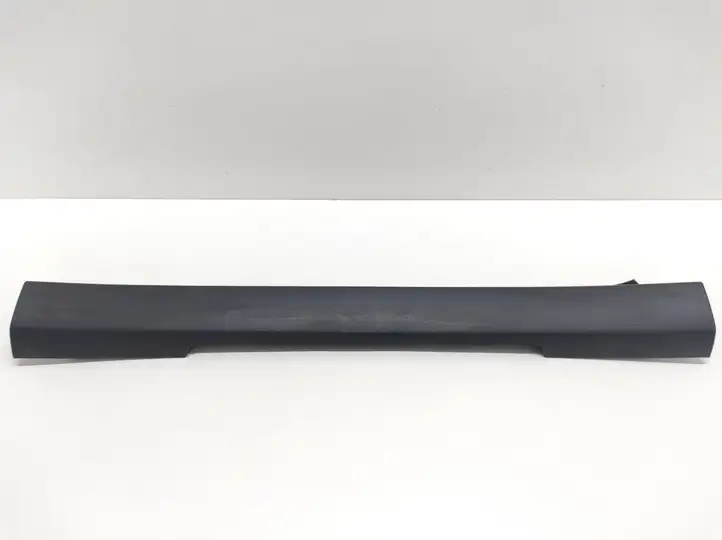 Porsche Panamera (970) (2009 - 2013) 970555243011E0 Прочая отделка задней двери — фото 3