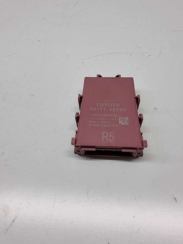 8911142090 Toyota RAV 4 (XA50) Gateway valdymo modulis