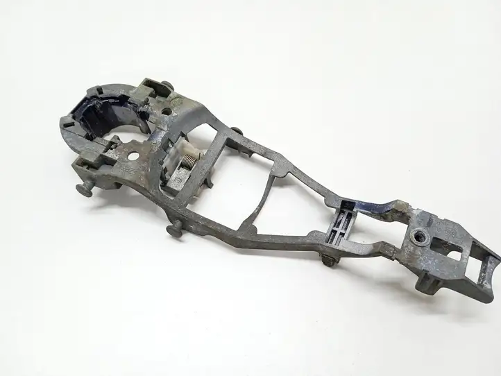 Volkswagen Jetta V (2005 - 2010) 1K0837885A Крепление наружной ручки передней двери — фото 3