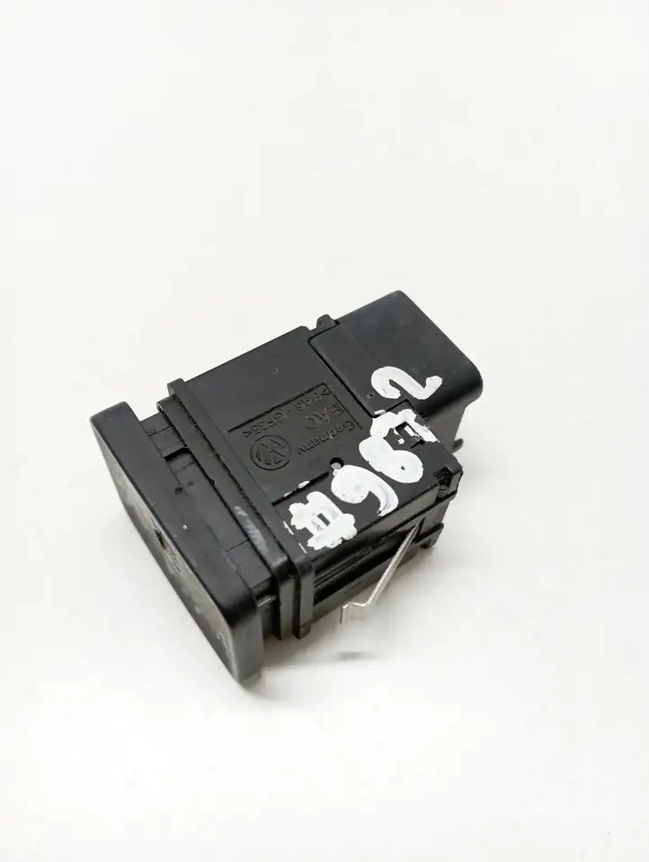 Volkswagen PASSAT B6 (2005 - 2010) 3C0927225A Кнопка ручного тормоза — фото 3