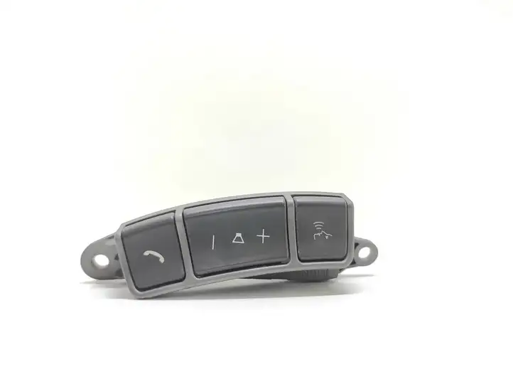 BMW 7 E65 E66 (2001 - 2008) 555345000 Кнопки на рулевом колесе — фото 1