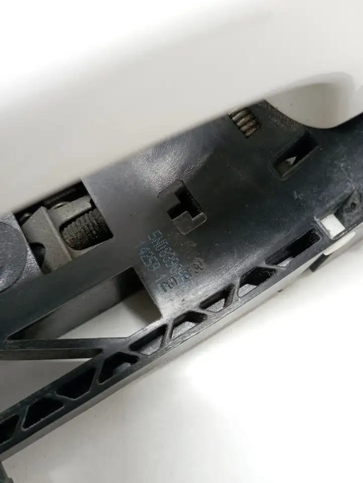 Skoda Superb B6 (3T) (2008 - 2015) 5N0839885G Наружная ручка задней двери — фото 4
