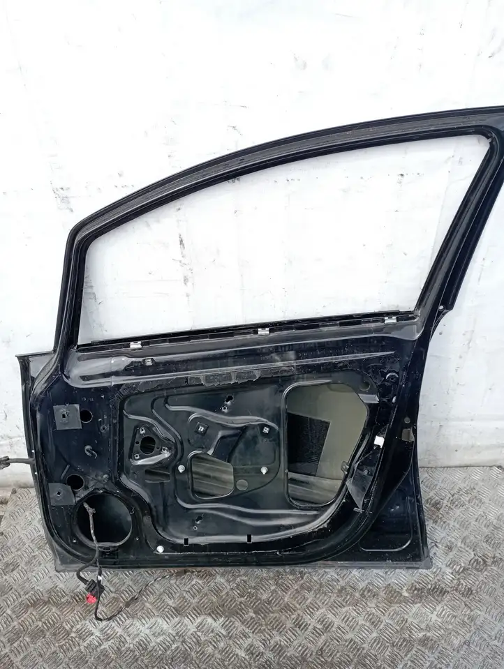 Opel Corsa D (2006 - 2010) Дверь — фото 3