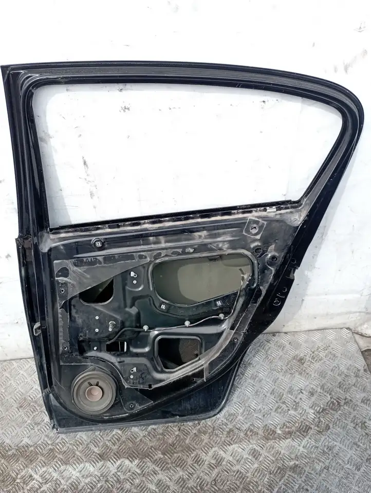 Opel Corsa D (2006 - 2010) Задняя дверь — фото 4