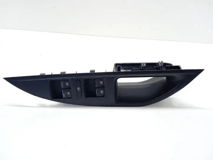 Seat Altea (2004 - 2009) 5P1867171A Кнопка стеклоподъемников — фото 1