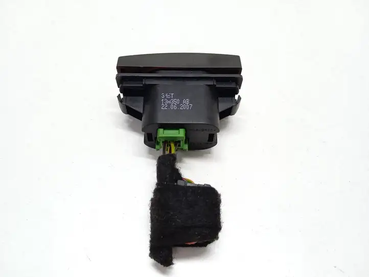 Ford Focus C-MAX (2003 - 2010) 13H350AB Включатель аварийных фонарей — фото 3