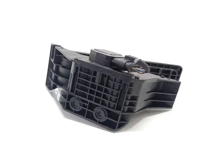 Mercedes-Benz E W212 (2009 - 2016) A4513000000 Педаль акселератора — фото 5