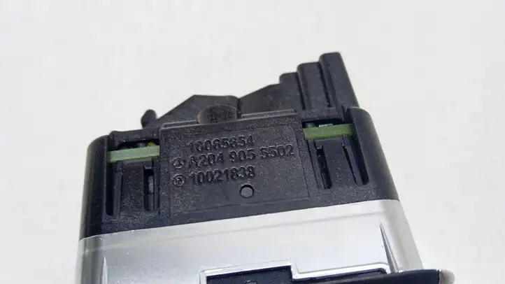 Mercedes-Benz E W212 (2009 - 2016) A2049055502 Блок кнопок стеклоподъемников — фото 2