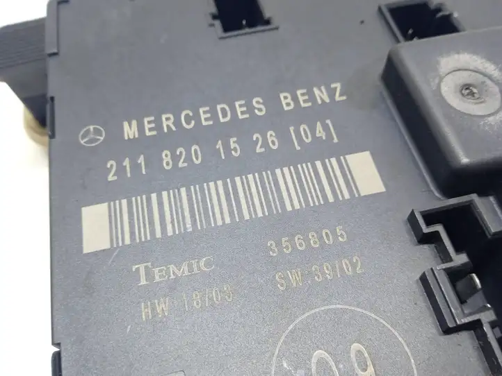 Mercedes-Benz E W211 (2002 - 2009) 2118201526 Блок управления дверью — фото 2